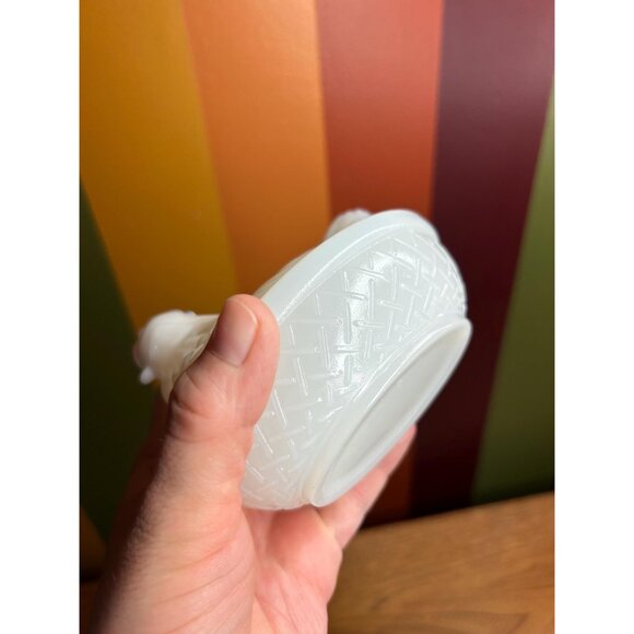 Milkglass glass hen on a nest HON collectable catch all trinket dish Hazel Atlas - Picture 7 of 9